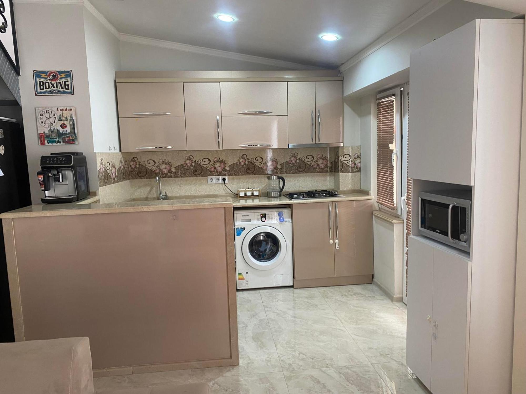 דירות Big Flat In באטומי מראה חיצוני תמונה